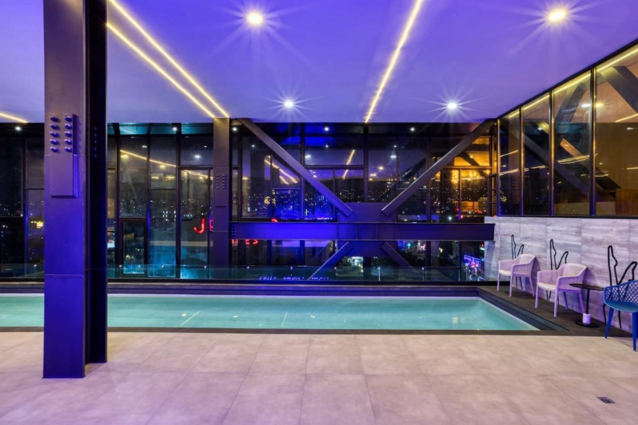Sie7E By Cosmopolitan Tijuana Apartment Exterior photo